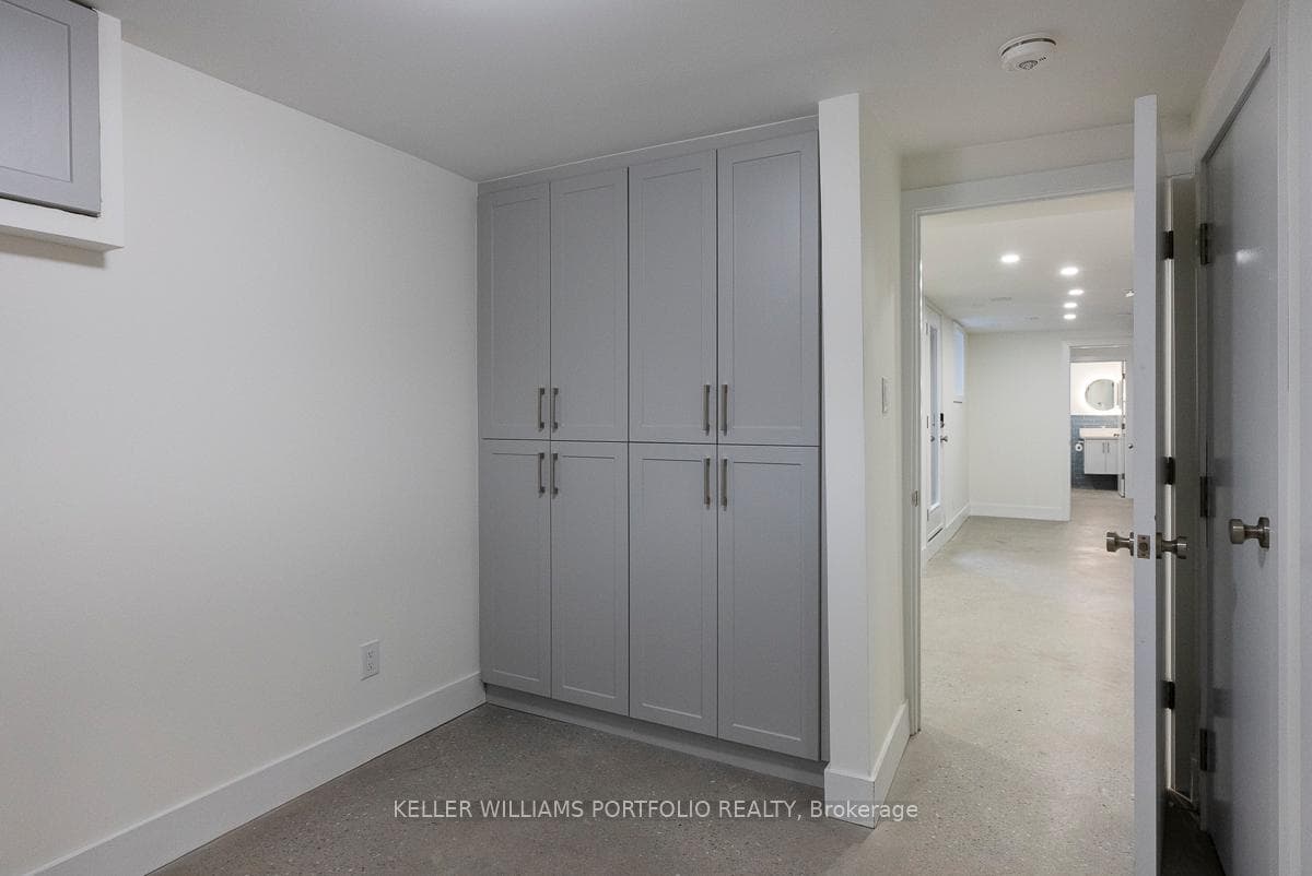 180 Maria Street Unit Lower photo 6