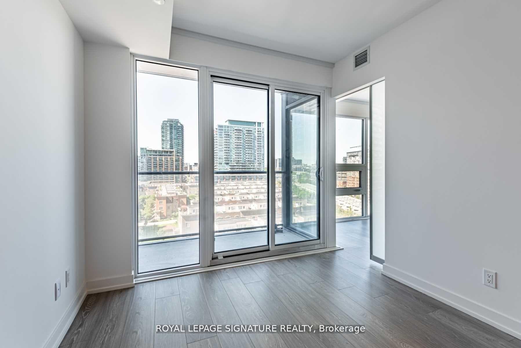 19 Western Battery Road Unit 1516 photo 6