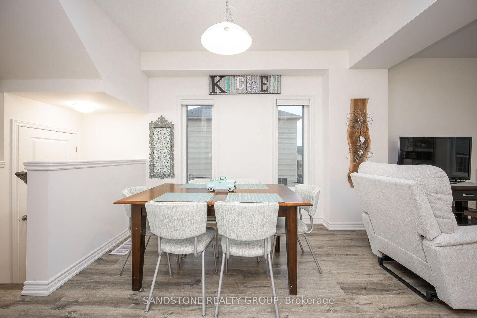 4169 Cassandra Drive photo 10