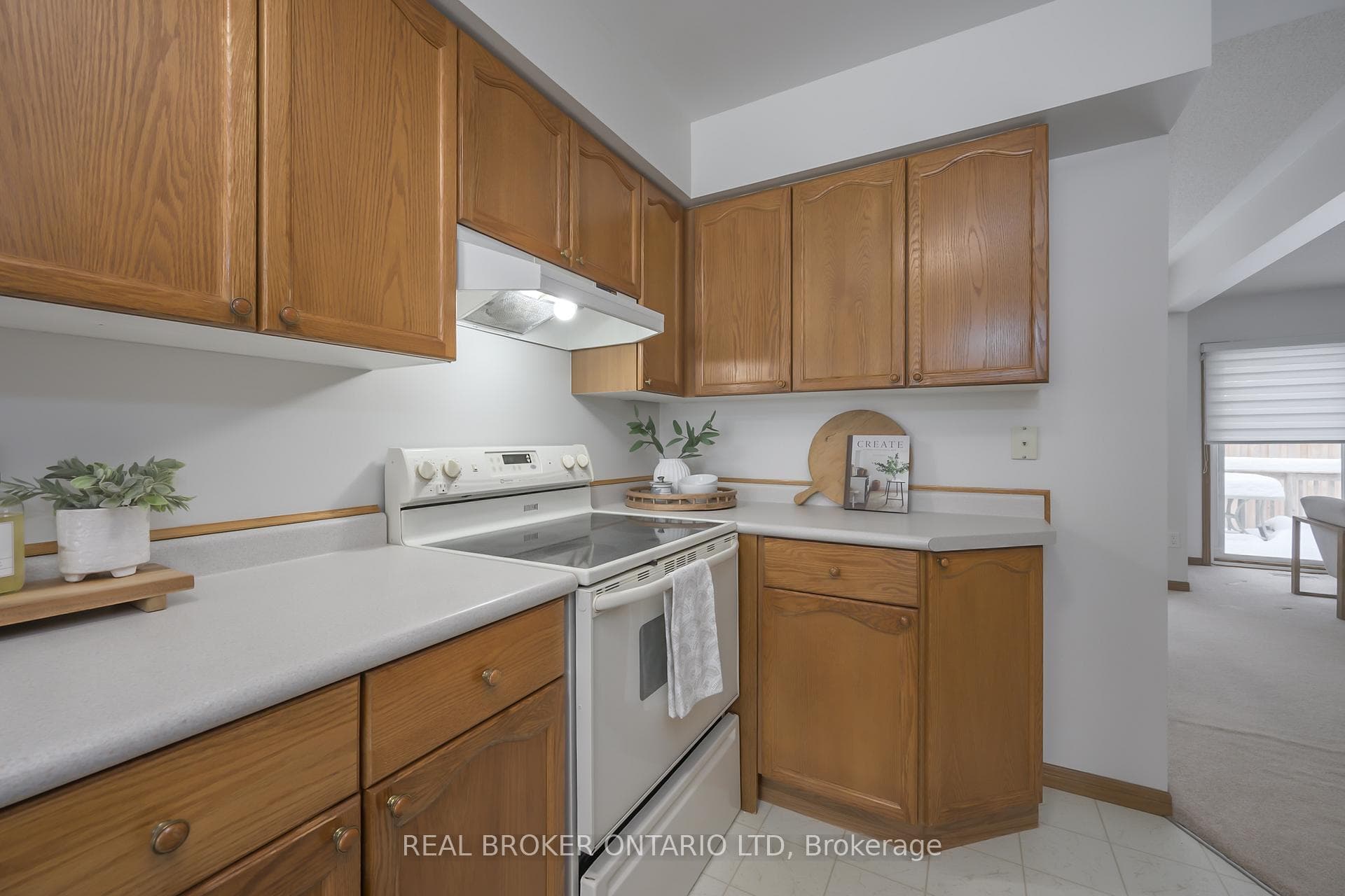 195 Barker Street Unit 4 photo 7