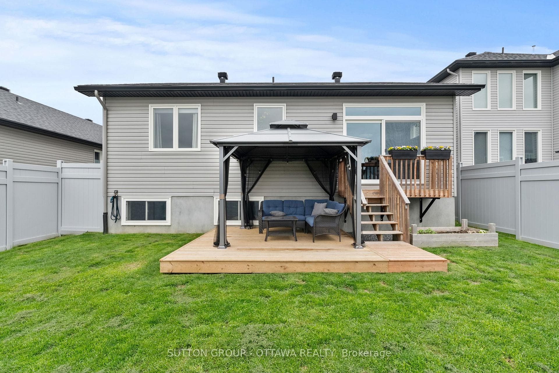 861 Reaume Street photo 43