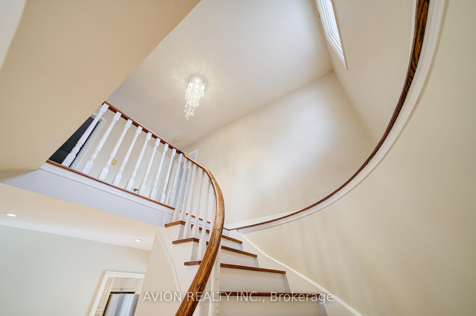 31 Charnwood Place photo 16