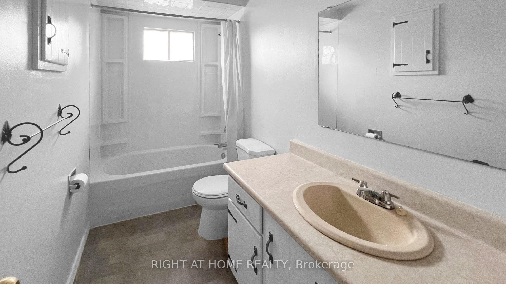 Main Bath