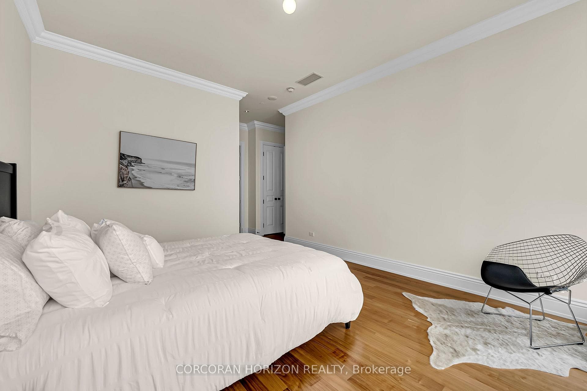 183 Wellington Street Unit 3505 photo 28