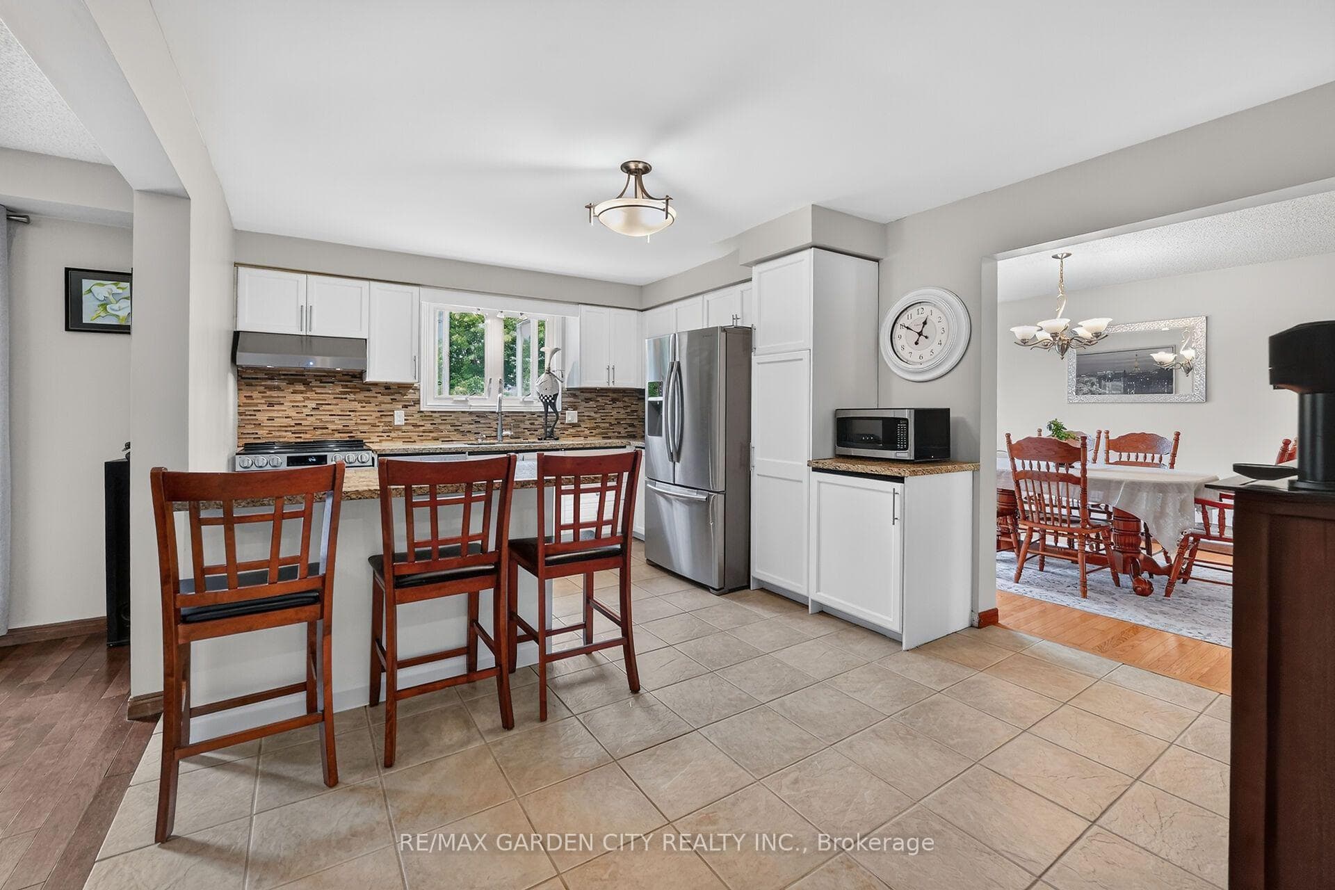 43 Bonaparte Way photo 6