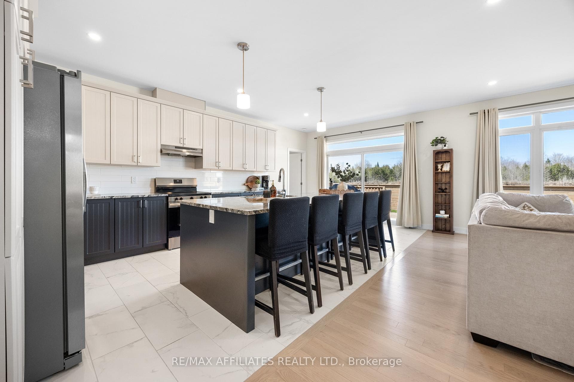 282 Wood Avenue photo 7