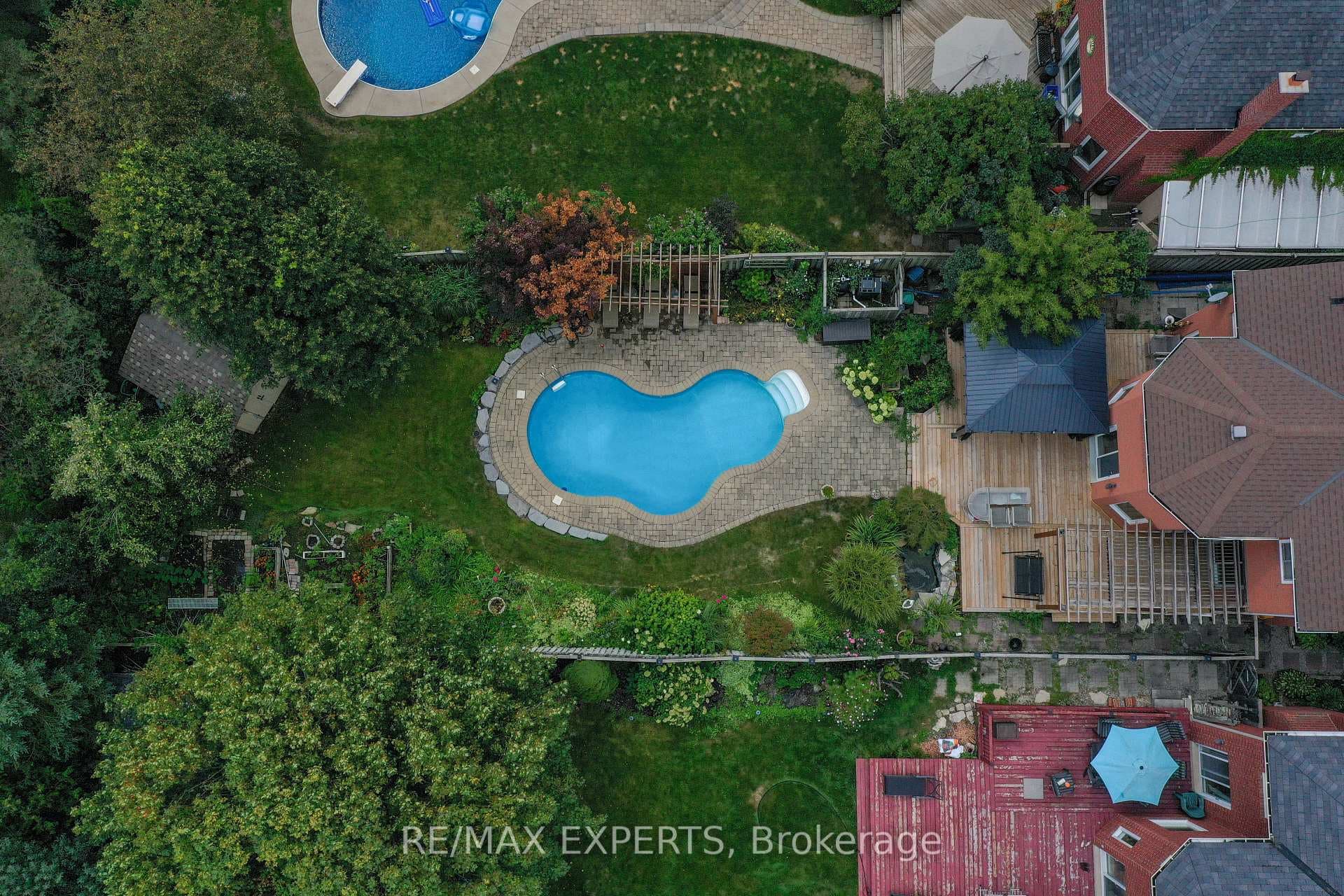 15338 Argyll Road photo 32