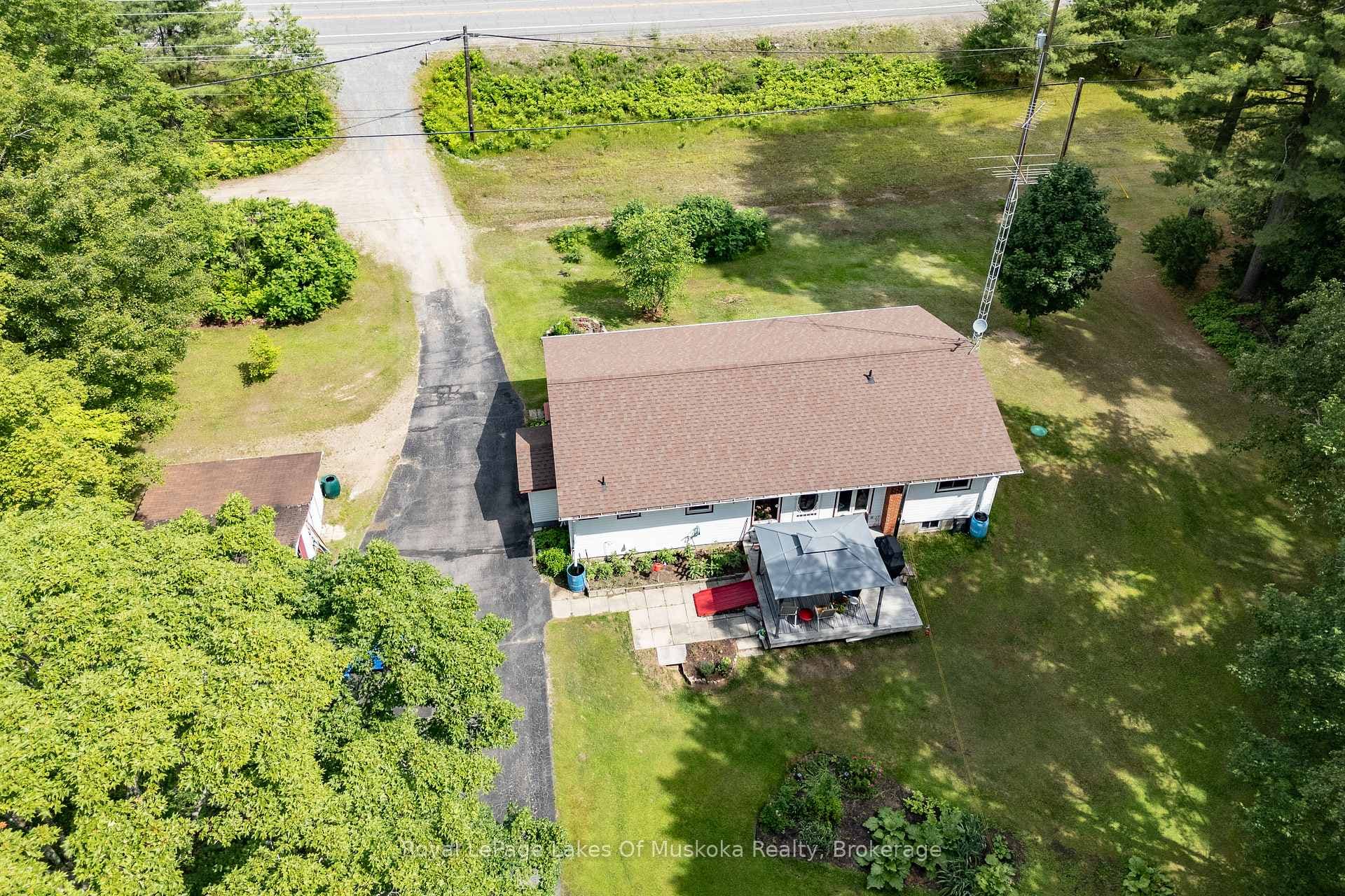 1170 Muskoka 117 Road photo 2