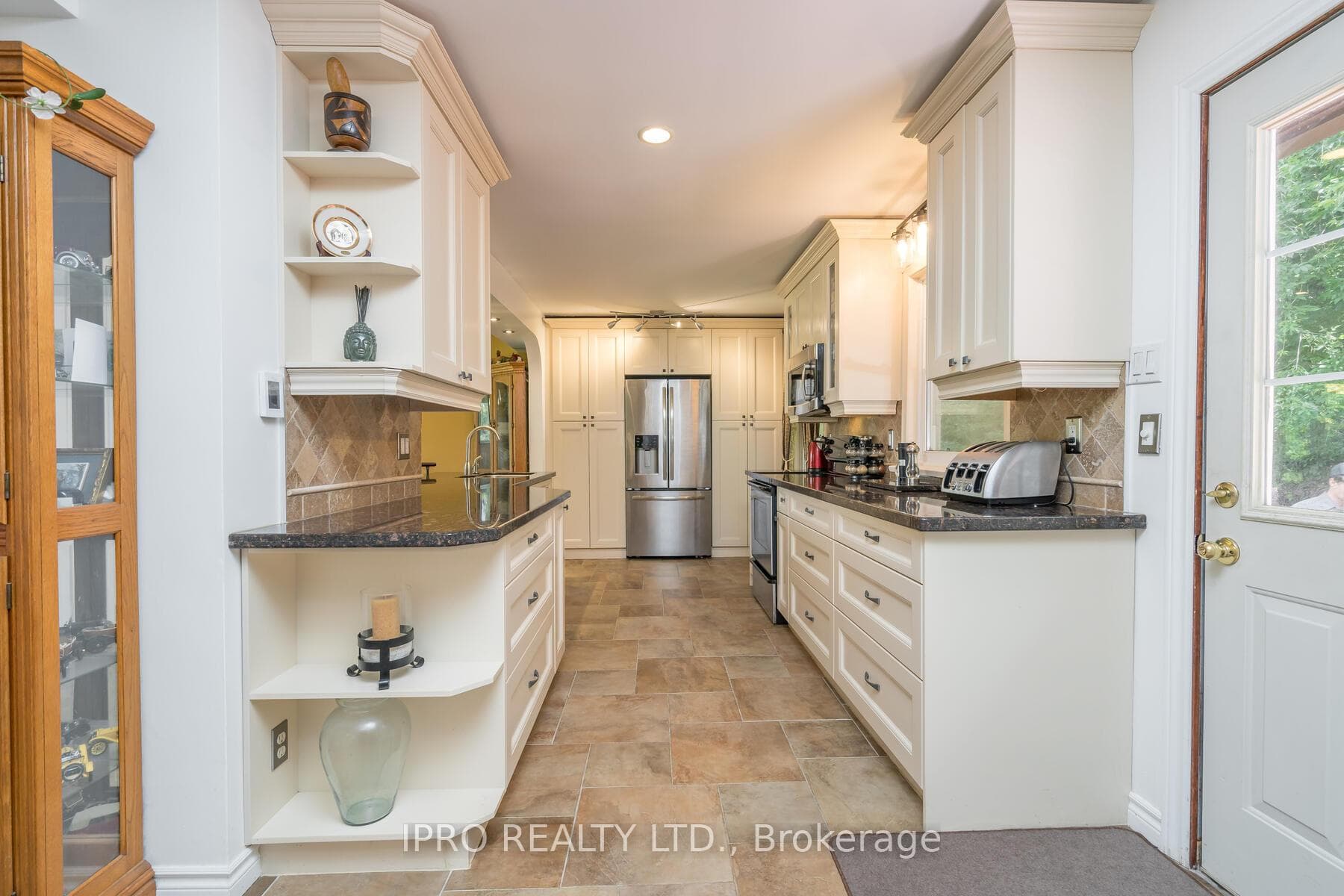 118 Park Street photo 11