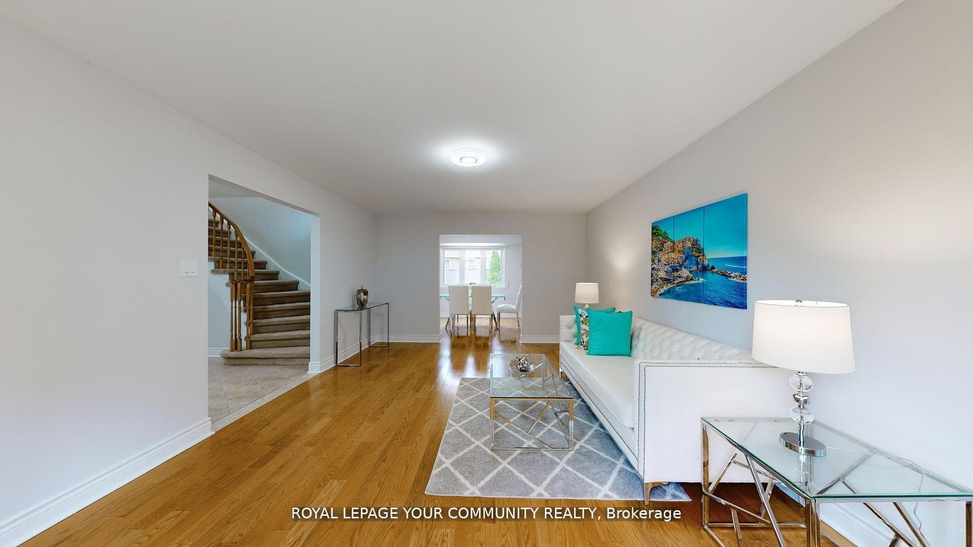 20 Elkpath Avenue photo 8