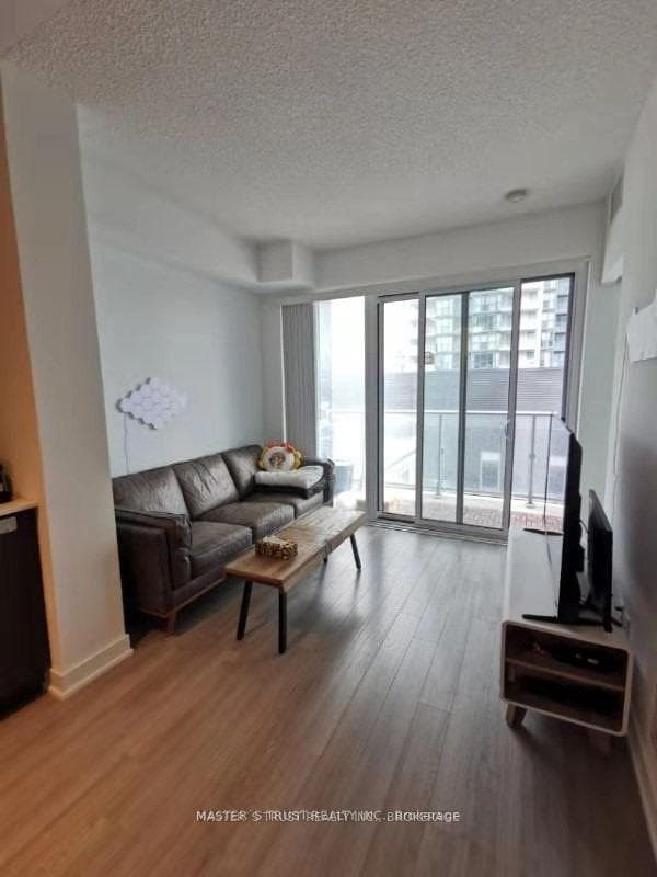 5180 Yonge Street Unit 610 photo 5