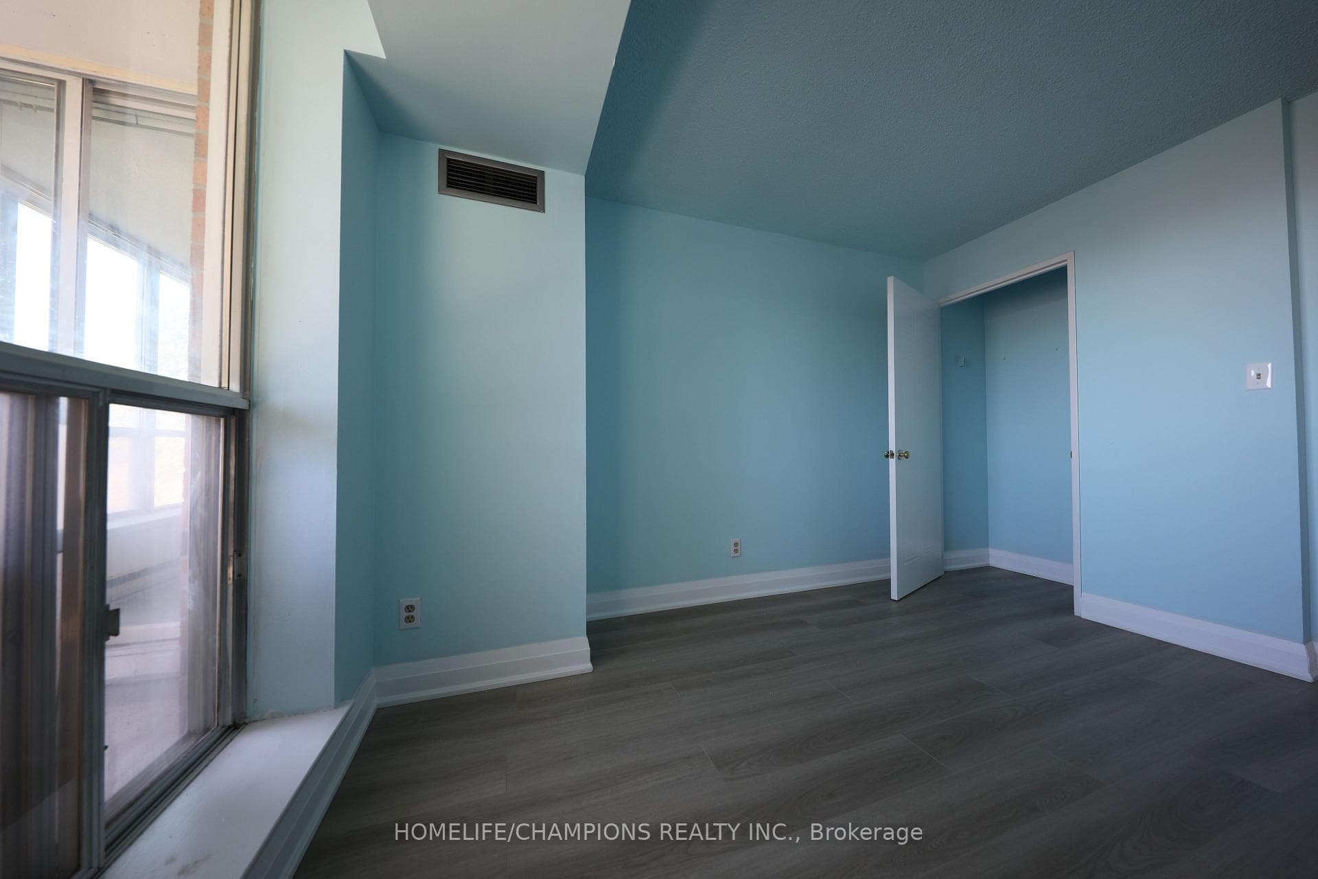 400 Mclevin Avenue Unit 311 photo 10