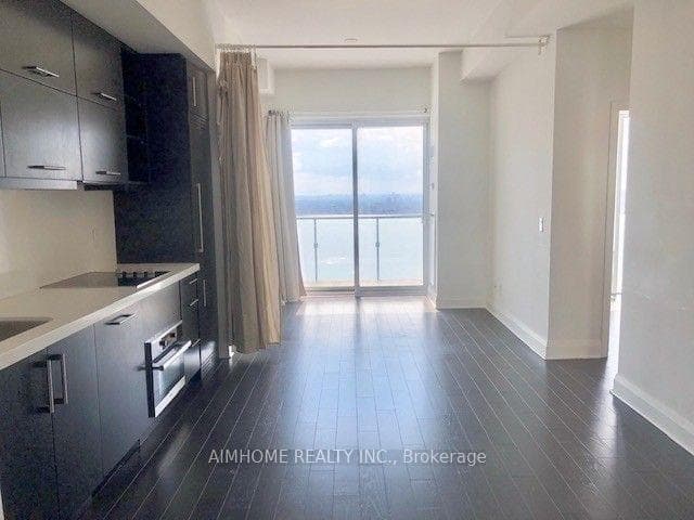65 St Mary Street Unit 4003 photo 2