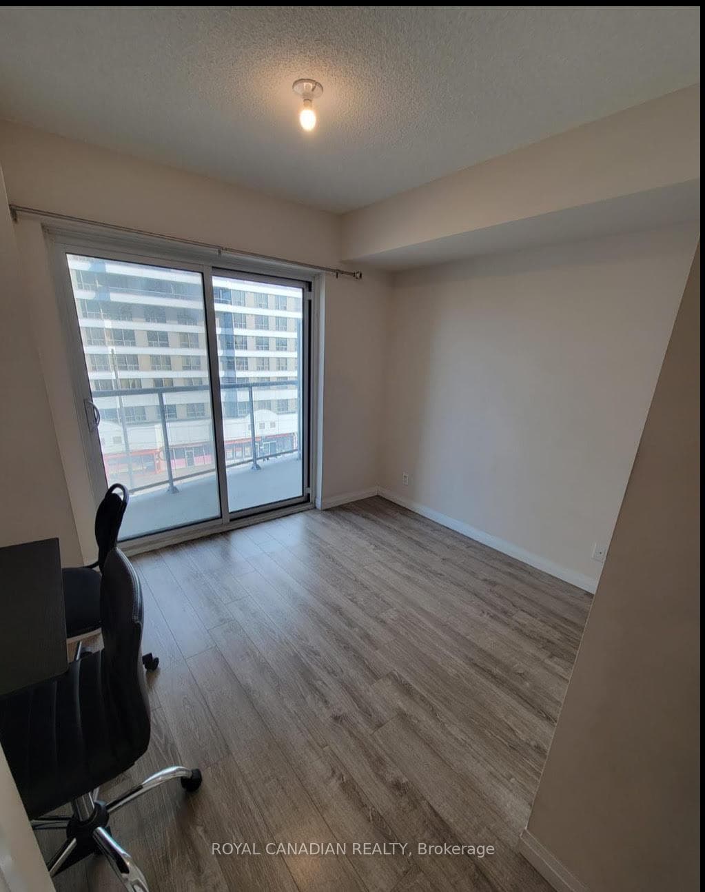 2152 Lawrence Avenue Unit 604 photo 12