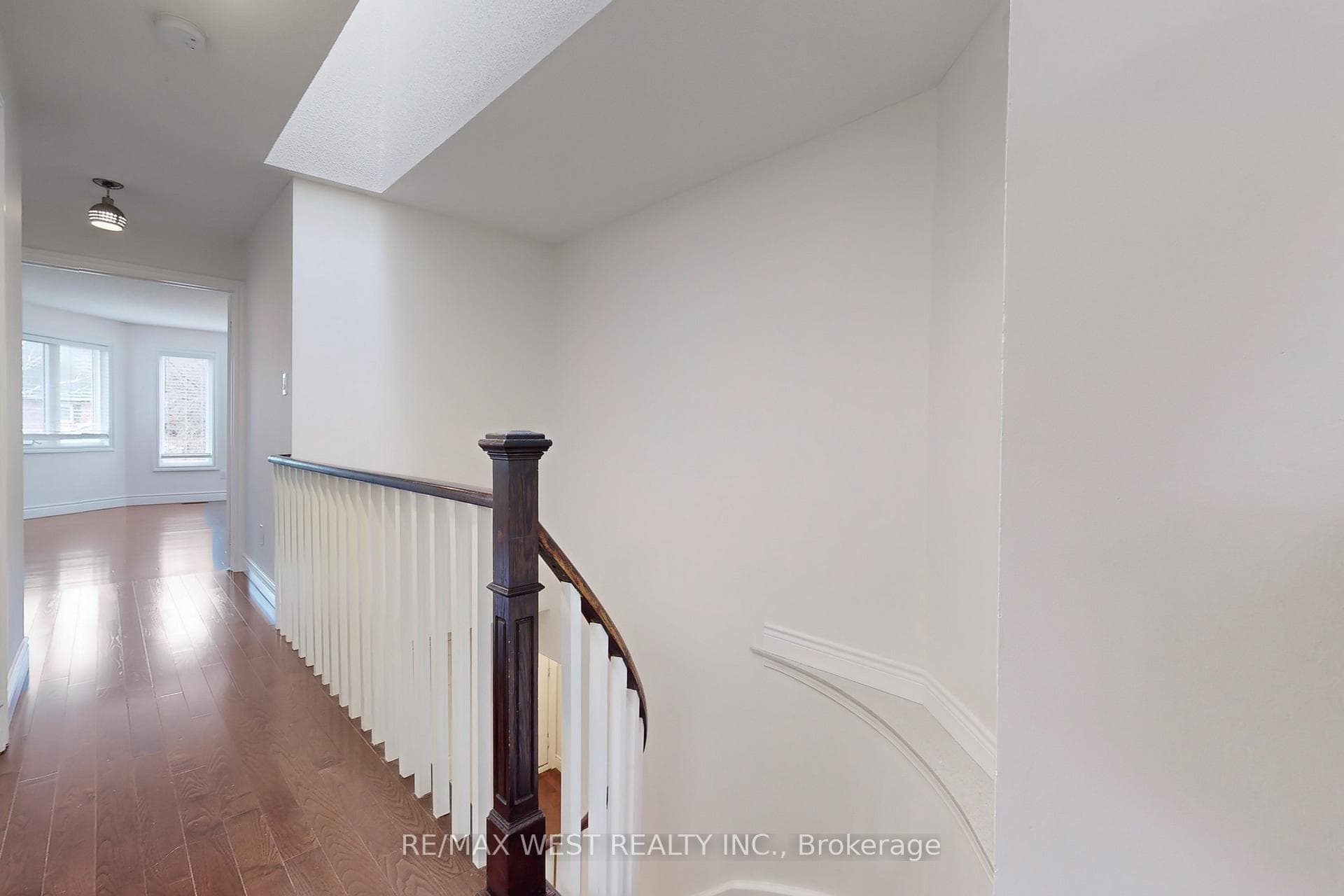 43 Chiswick Crescent photo 13
