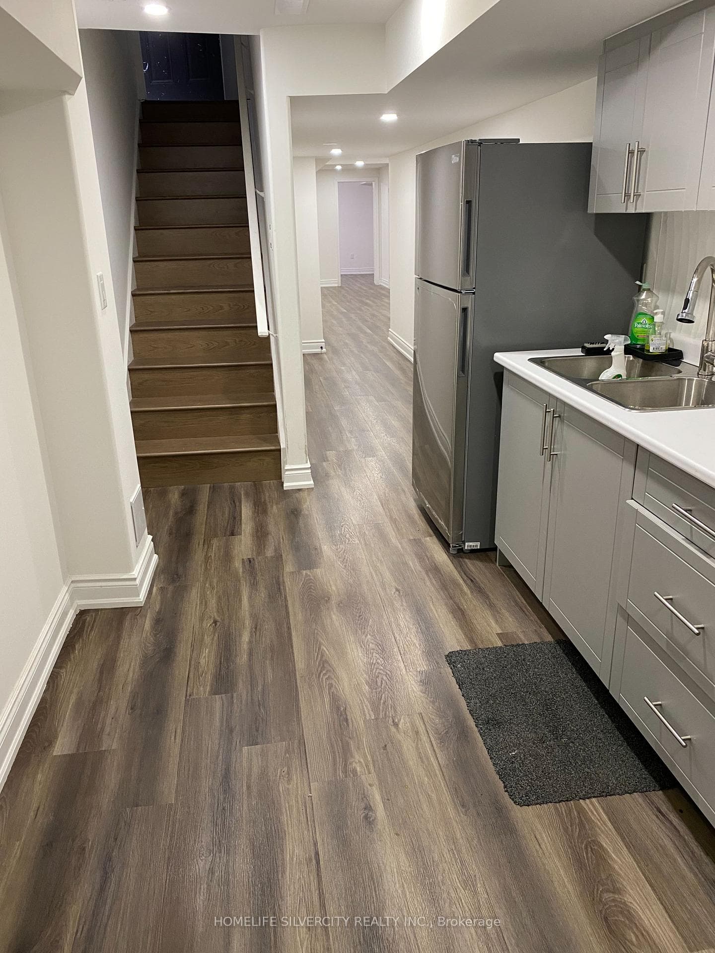61 Donald Ficht Crescent Unit # Bsmnt photo 1