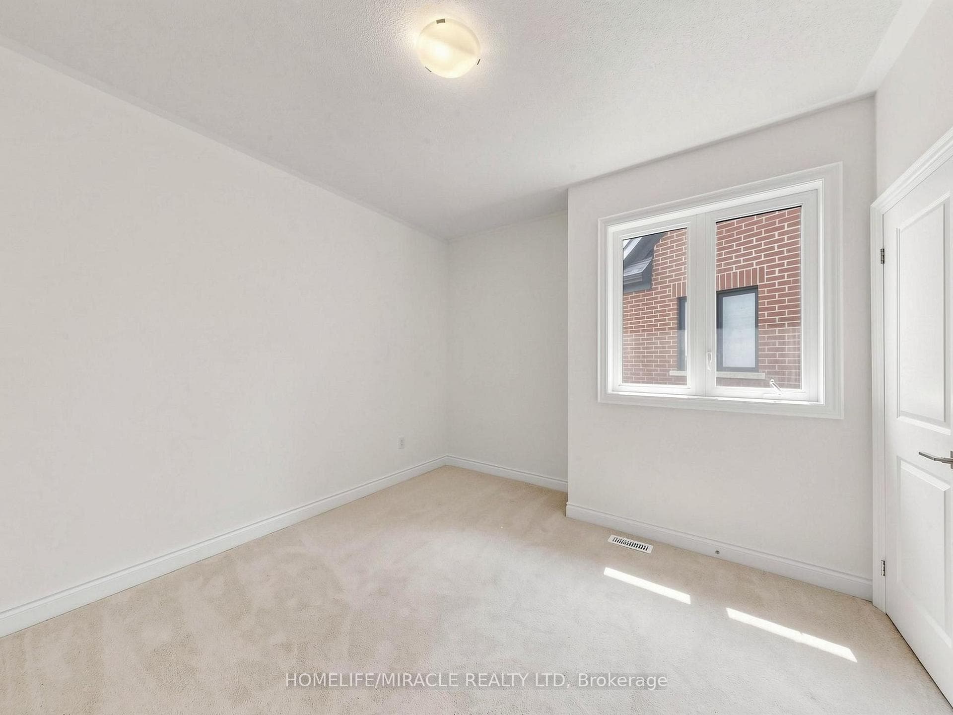8 Ralston Court photo 36