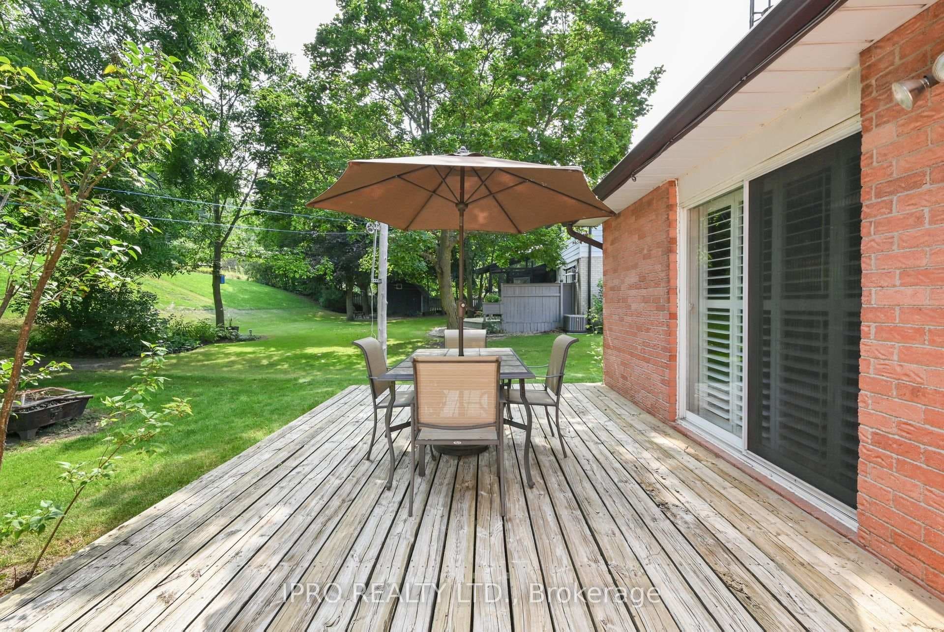 9 Baxter Avenue photo 22