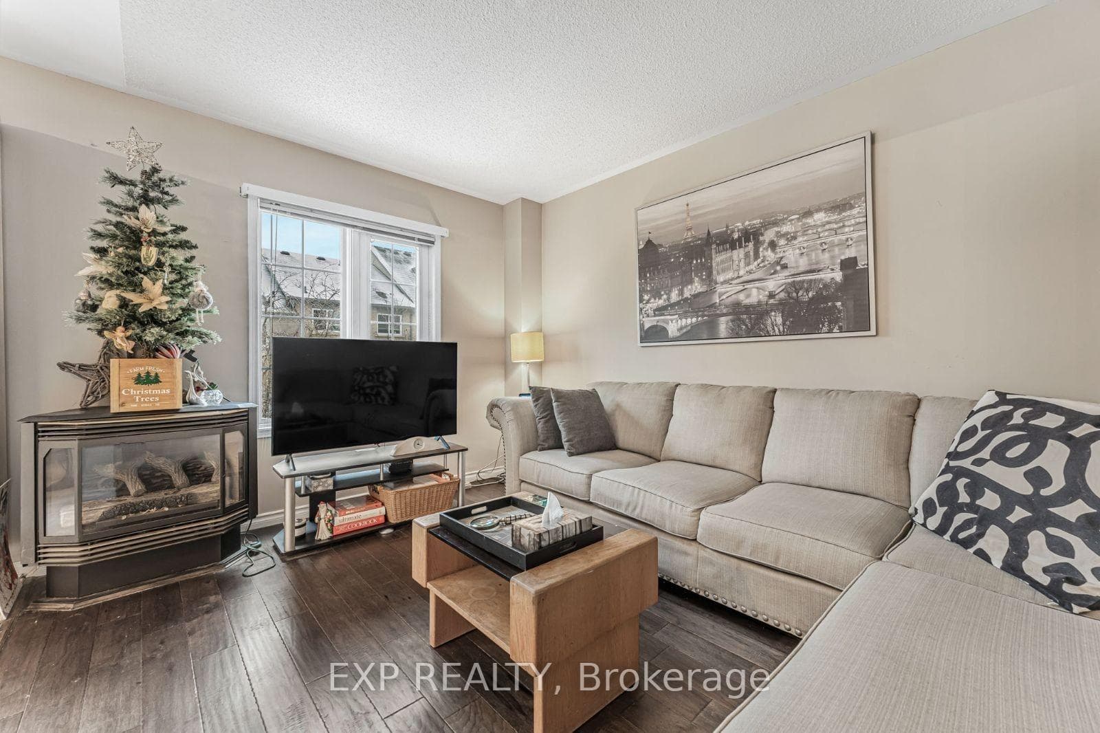 2407 Bankside Drive photo 8