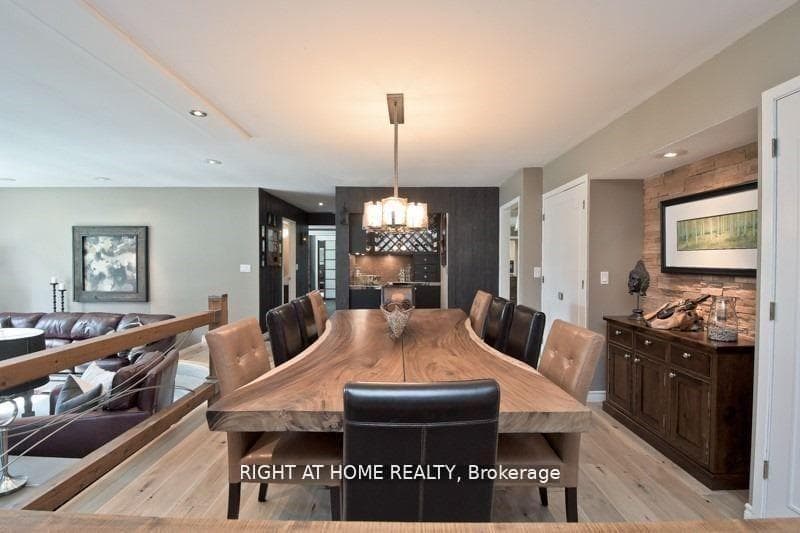 2305 Bowmanville Avenue photo 8