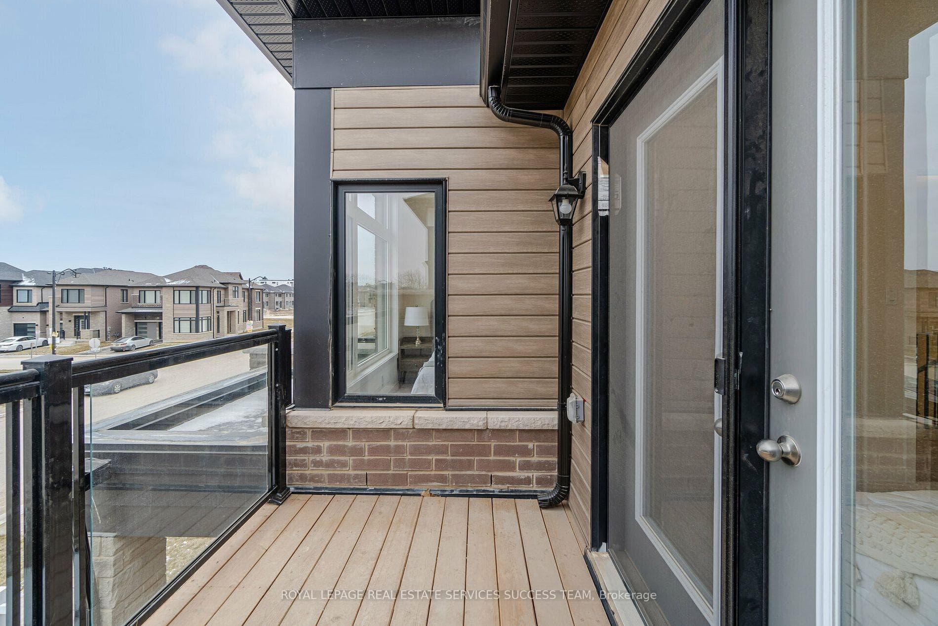 1496 Rose Way photo 16