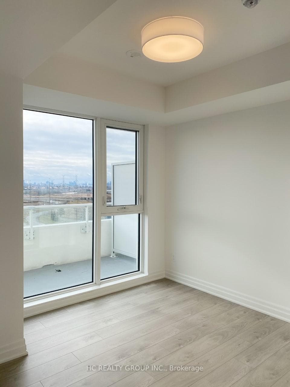 10 Rouge Valley Drive Unit 1213A photo 8