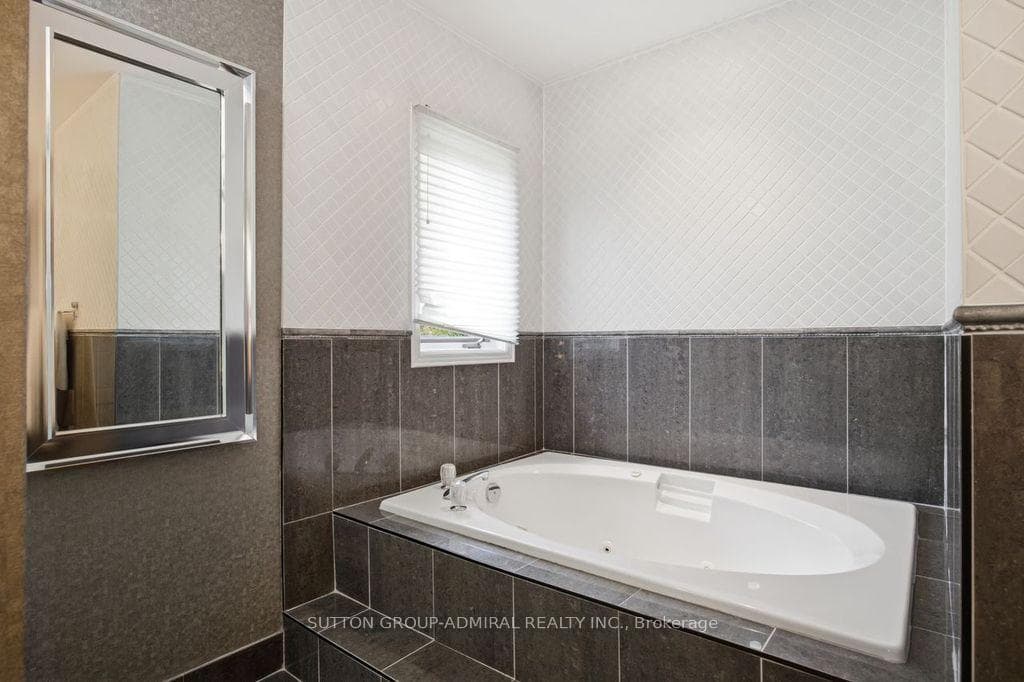 47 Brownstone Circle photo 23