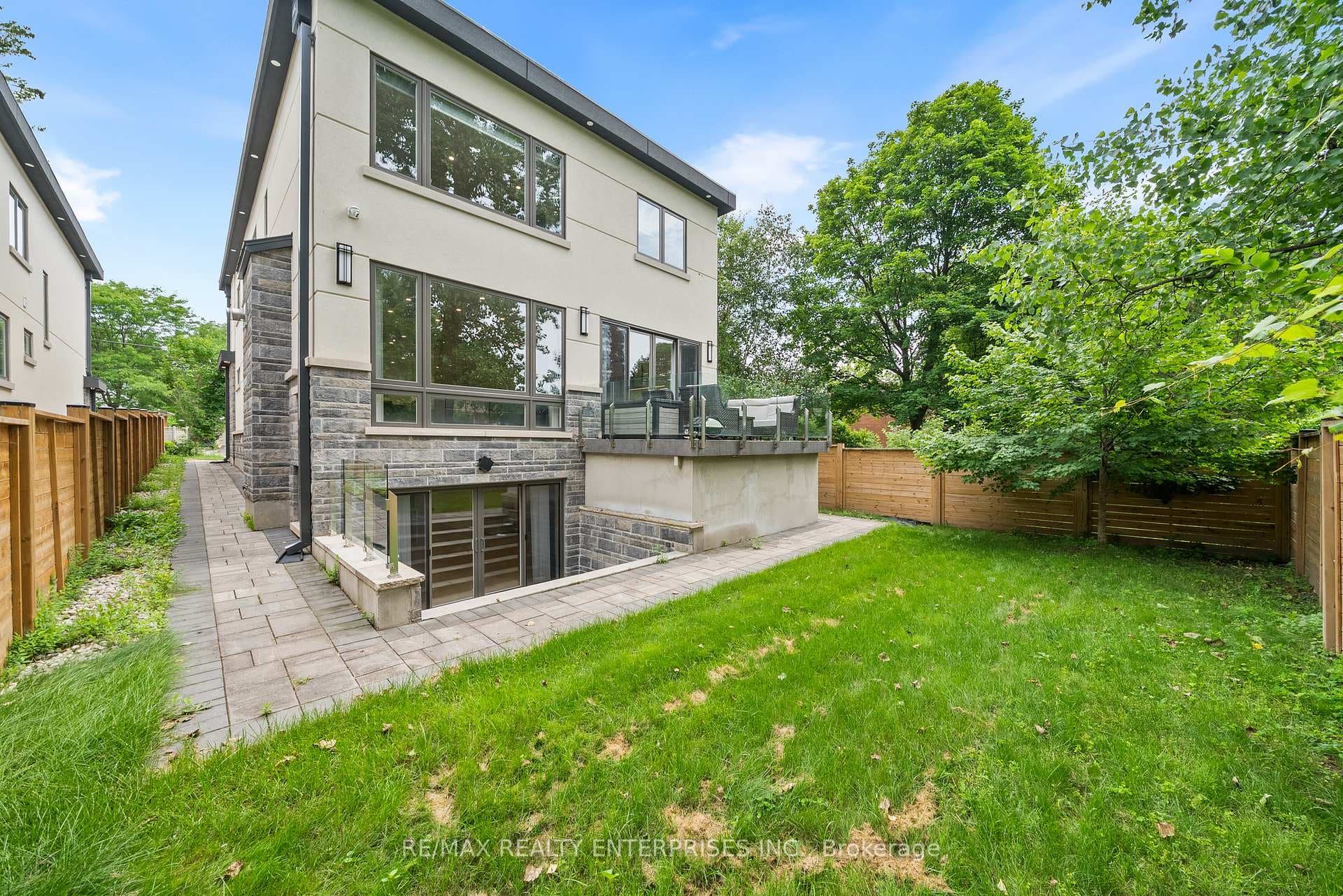 1362 Kenmuir Avenue photo 45