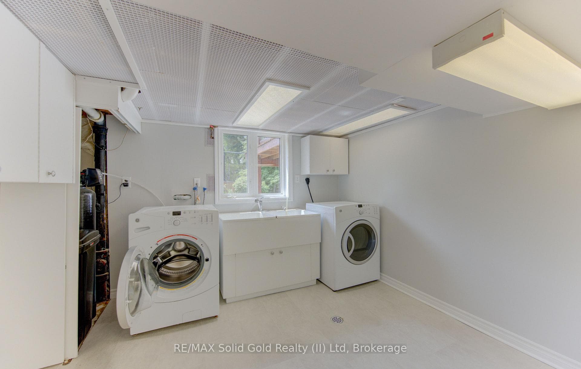Laundry Room Basement