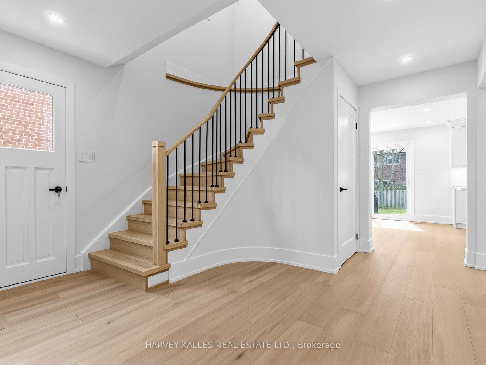 29 Charnwood Place photo 11