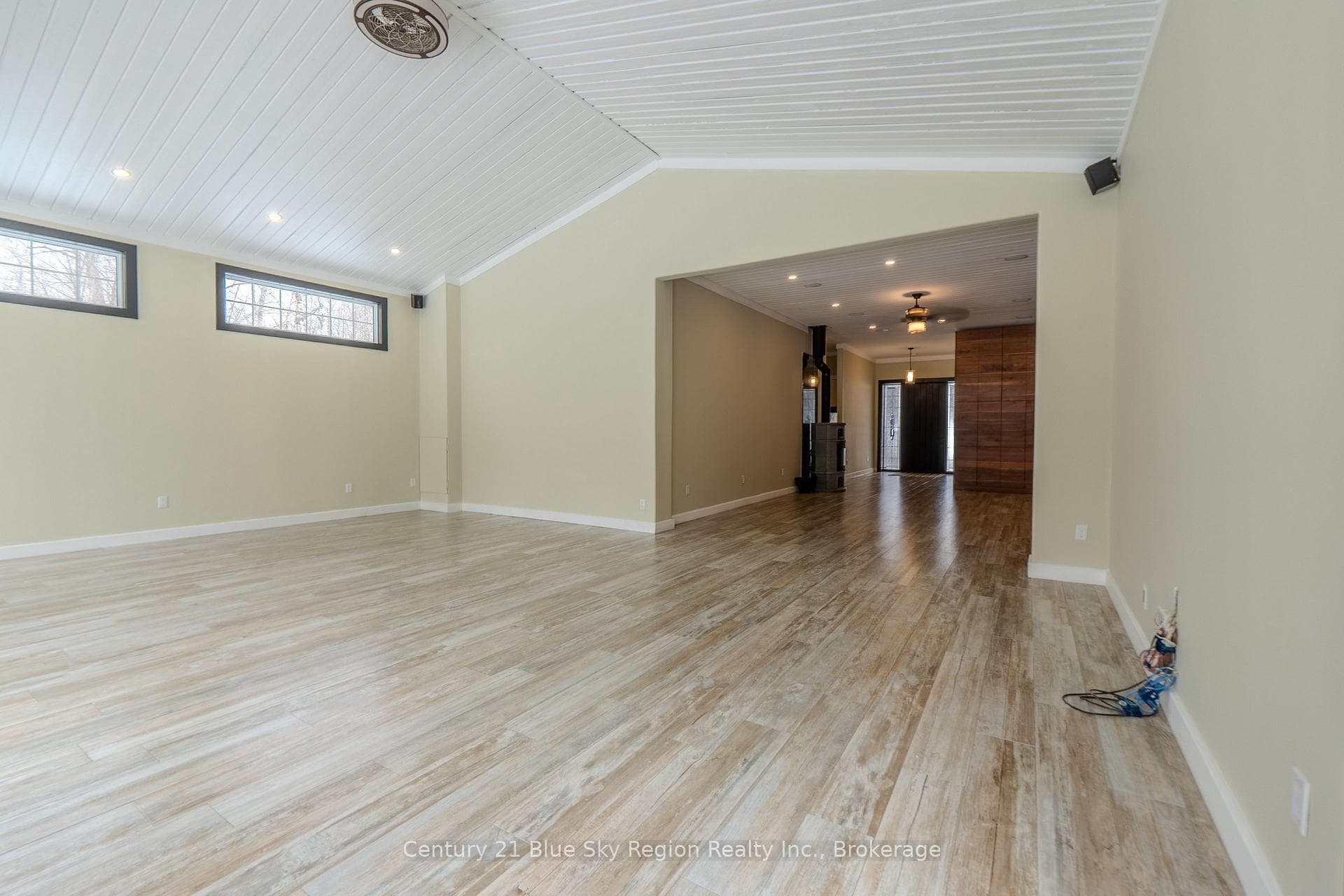 79 Hillcrest Road photo 21