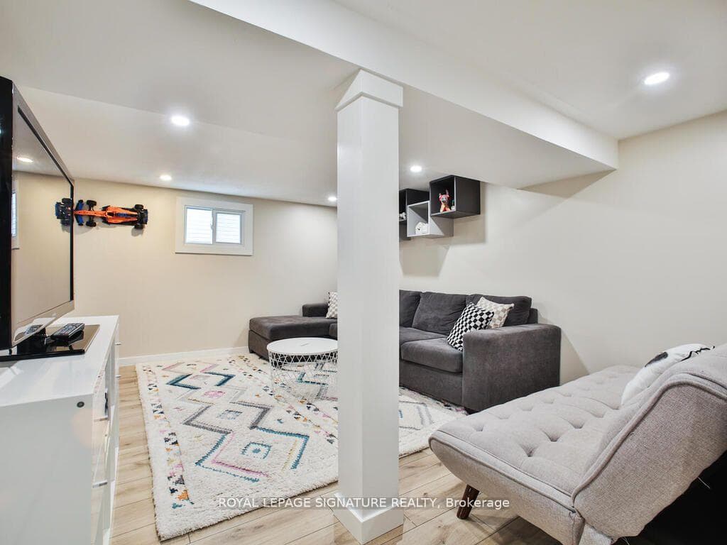 43 Fourth Avenue photo 27