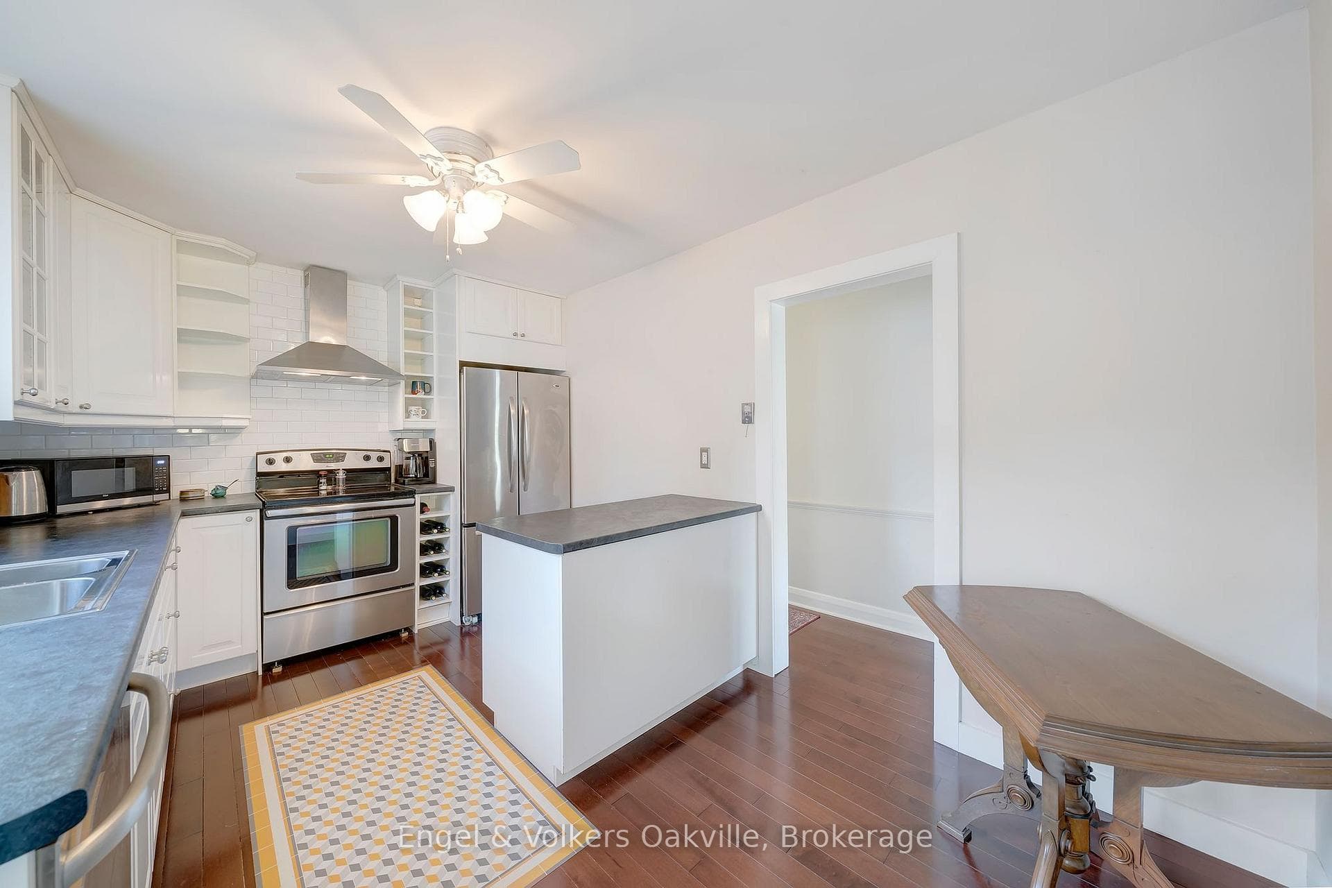 1354 Ontario Street photo 7