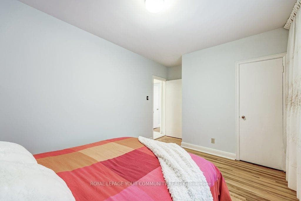 2 Windridge Drive photo 22
