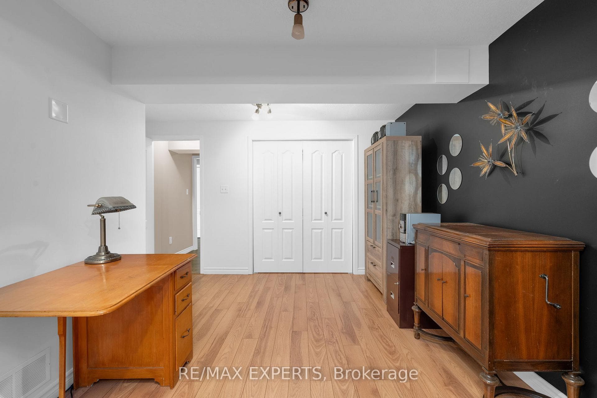 317 Gooseberry Street photo 25