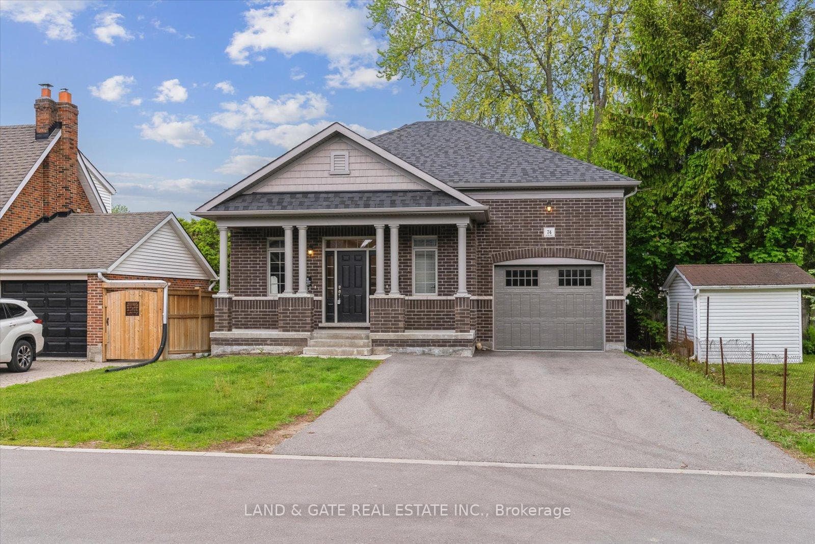 74 Lambs Lane photo 4
