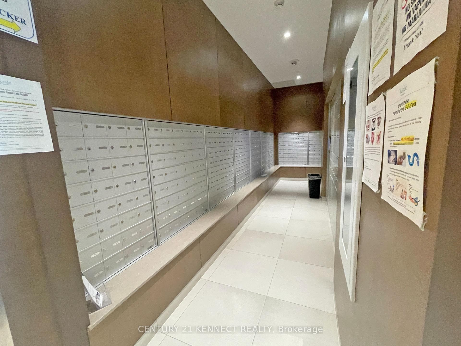188 Fairview Mall Drive Unit 1505 photo 3