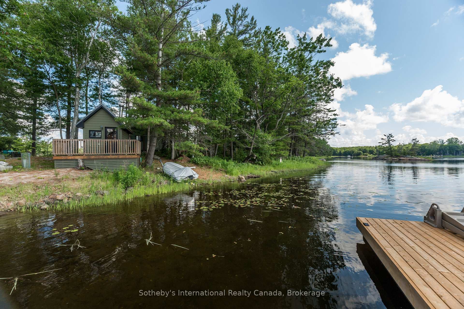 1 B277 Island photo 32