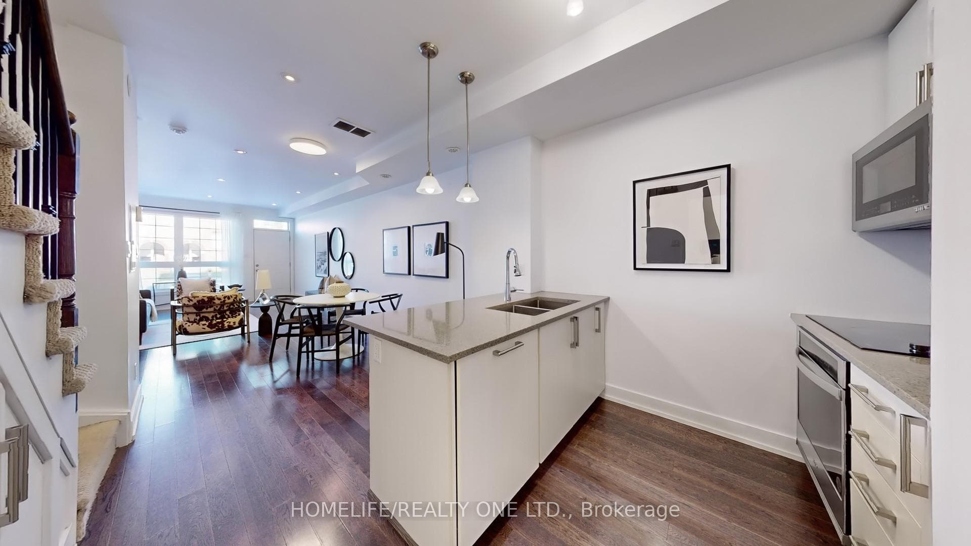 1072 Lansdowne Avenue photo 14