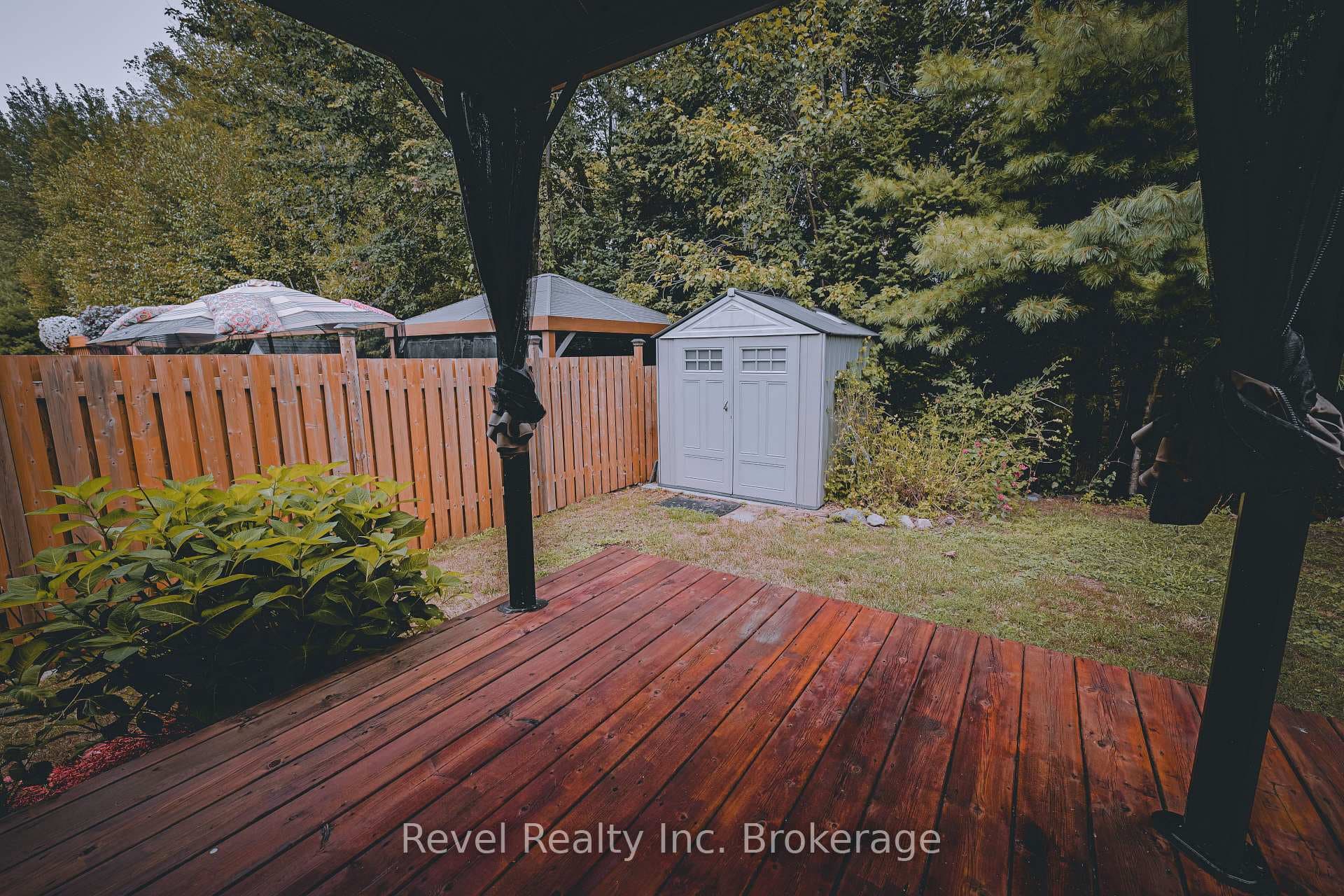 256 Thelma Avenue photo 30
