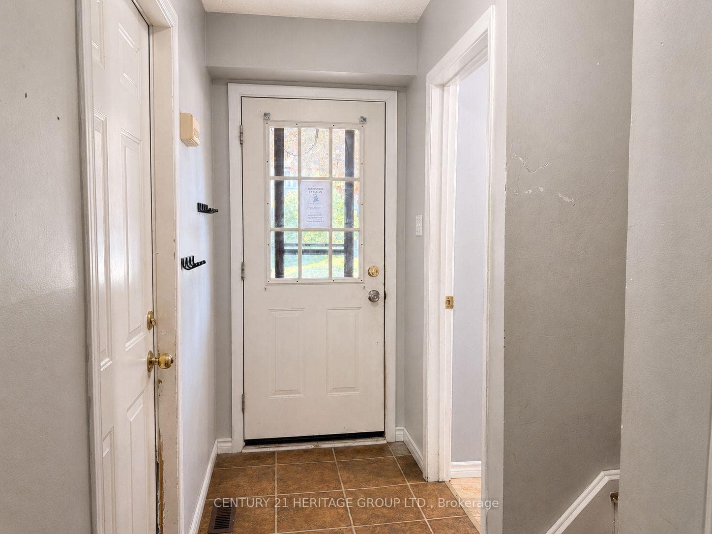 441 Barrie Road Unit 7 photo 2