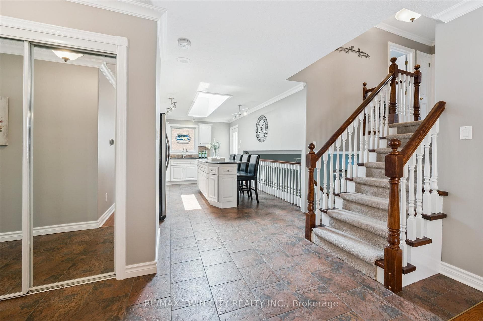 114 Delavan Drive photo 14
