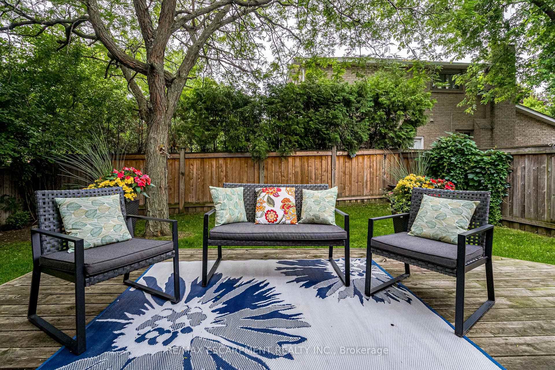 2120 Madden Boulevard photo 28