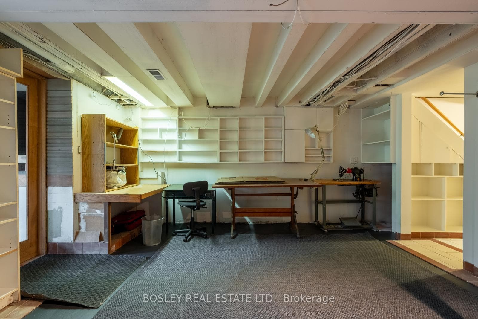 169 Heath Street photo 36