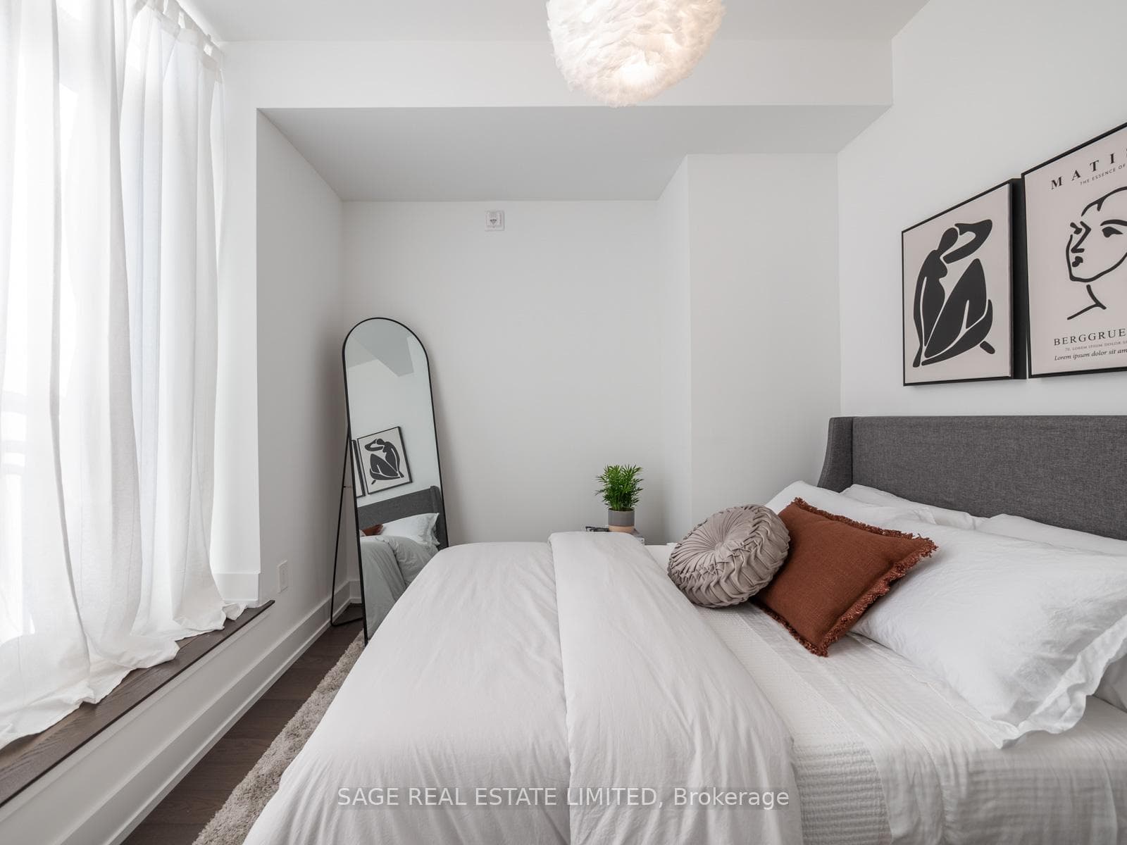 1183 Dufferin Street Unit 101 photo 27
