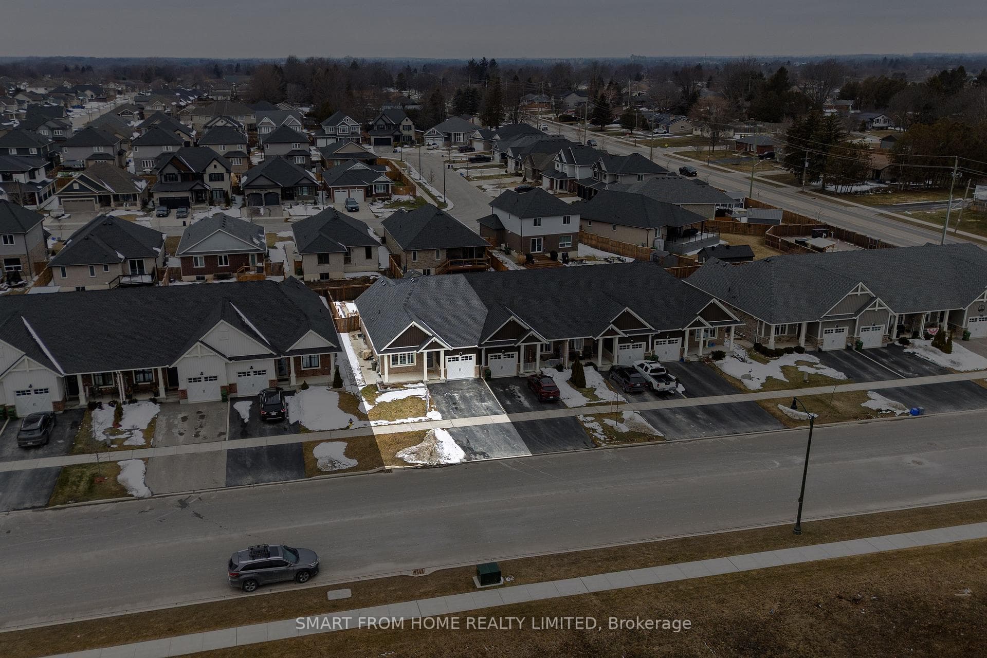 16 Renaissance Drive photo 46