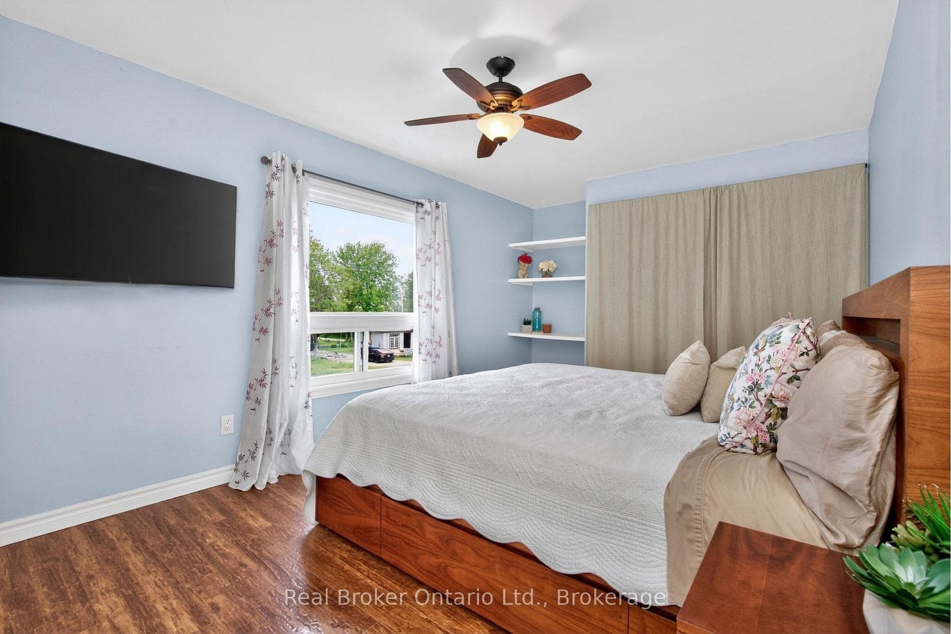 83 King Road photo 20
