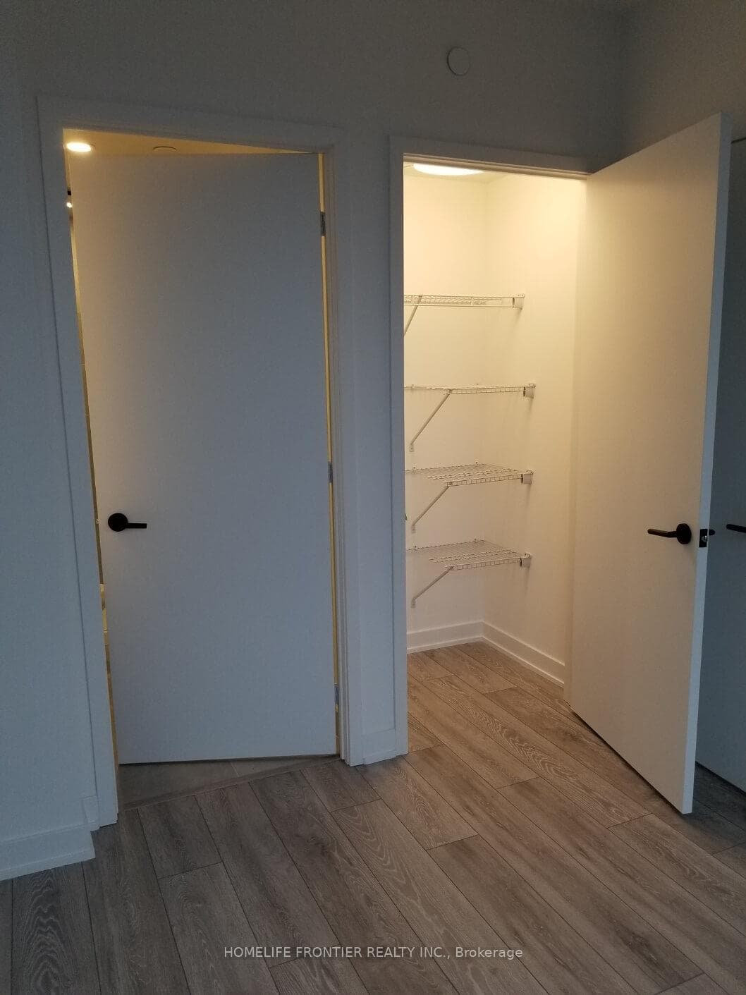 108 Peter Street Unit 3301 photo 12