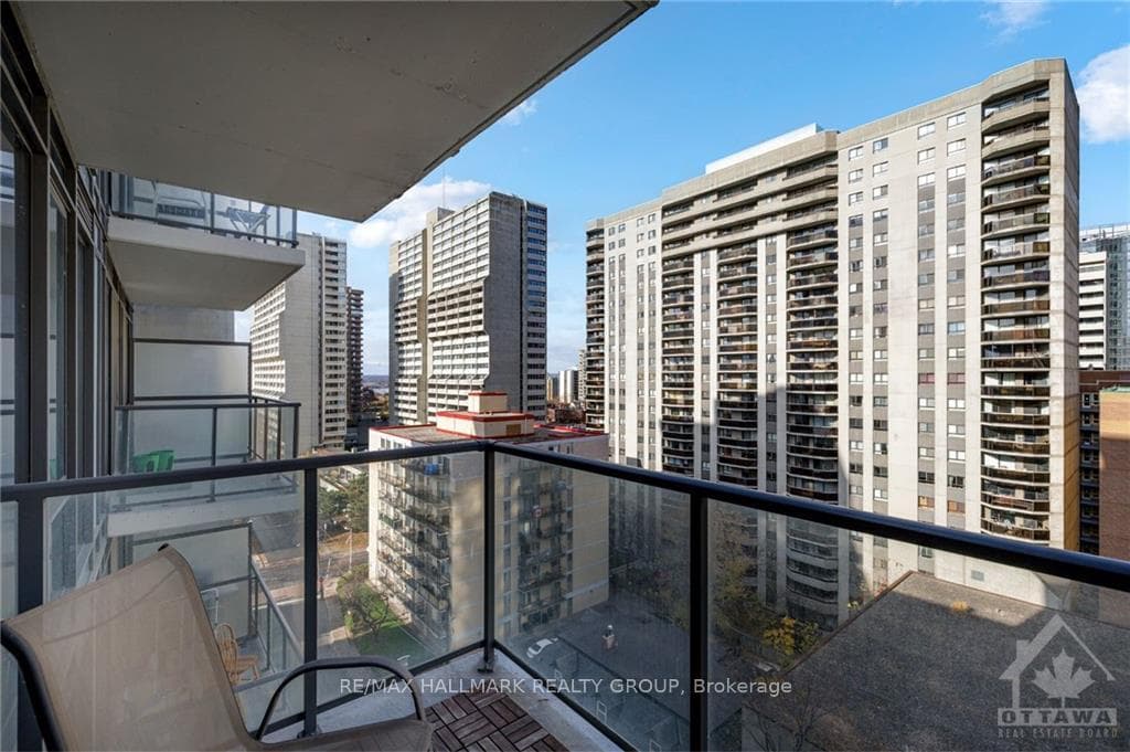 224 LYON Street Unit 1010 photo 17