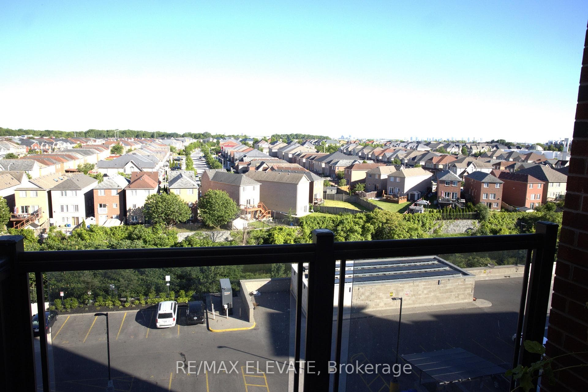 39 New Delhi Drive Unit 611 photo 16